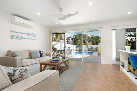 Perfectly Placed Noosa Heads - Darwin Holiday 5