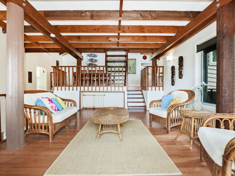 The Pole House - Darwin Holiday 5