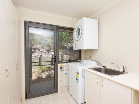 Sands - Darwin Holiday 1