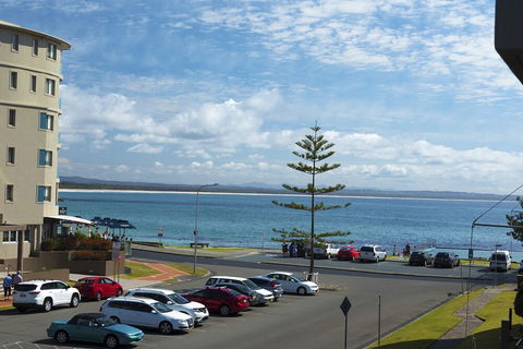 Breakers 3 - Darwin Holiday 0