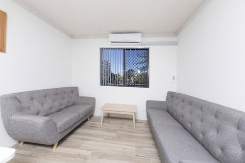 Breakers 3 - Darwin Holiday 4