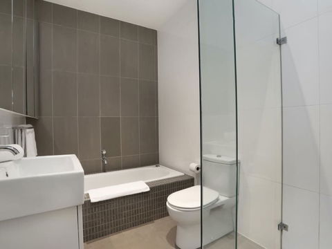 Kew Luxurious Townhouse - Darwin Holiday 5