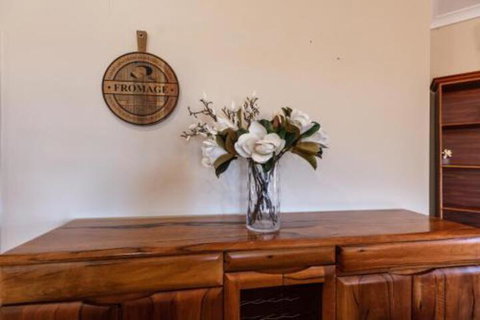 Maidstone Executive Residence - Darwin Holiday 4