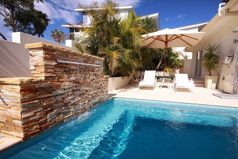 One Mile House - Darwin Holiday 1