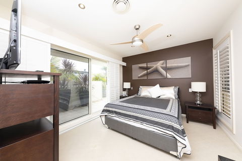 One Mile House - Darwin Holiday 6