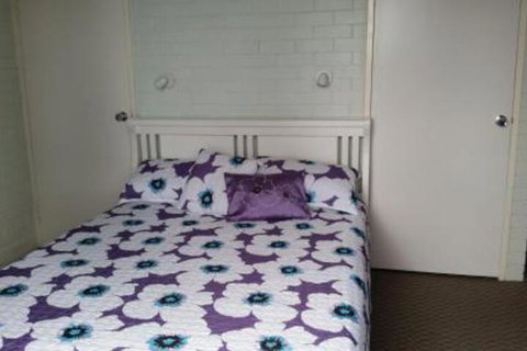 By The Sea Unit 3 13 Esplanade Kings Beach - Darwin Holiday 3