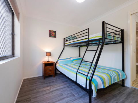 Luanda Unit 7 7a Bulcock Beach Esp Bulcock Beach - Darwin Holiday 5