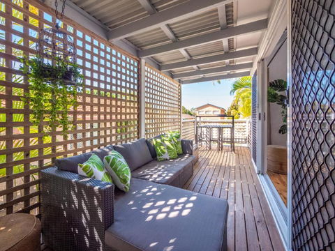 Hume Street 22 Golden Beach - Darwin Holiday 1