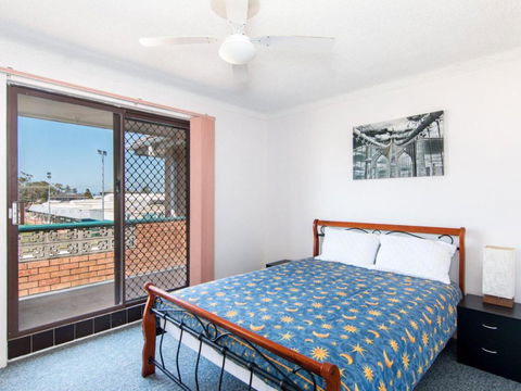 Seabreeze 5 Opposite Bowling Club - Darwin Holiday 2