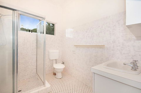 Palm Valley Drive 3 / 16 - Darwin Holiday 6