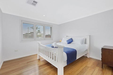 Blue Summer House - Darwin Holiday 4