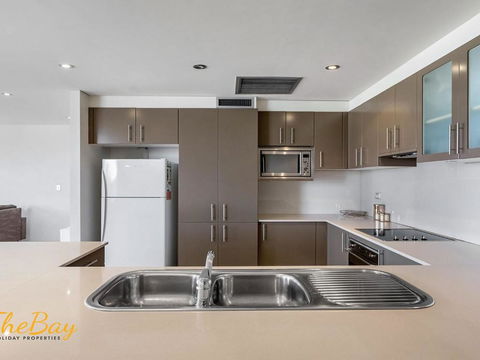 Carrington No.4 Nelson Bay CBD - Darwin Holiday 6