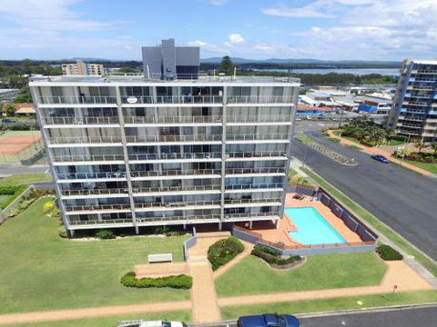 Ebbtide 2 On Main Beach! - Darwin Holiday 5