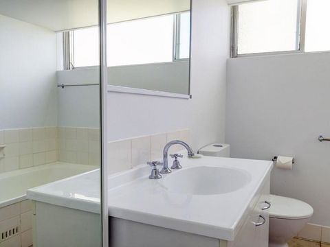 Ebbtide 2 On Main Beach! - Darwin Holiday 3