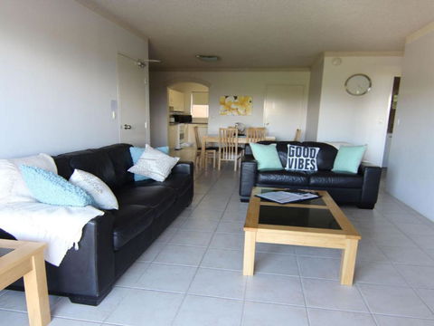 Oceancrest 12 Pebbly Beach - Darwin Holiday 1