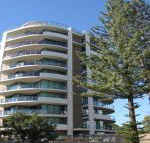 Twin Pines 301 CBD Location - Darwin Holiday