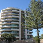 Twin Pines 301 CBD Location - Darwin Holiday 0