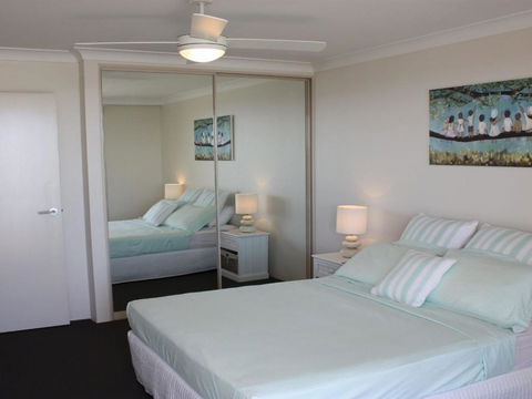 Beachpoint 302 On The Beach! - Darwin Holiday 6