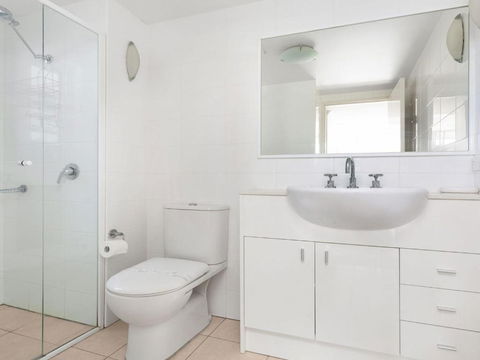 The Crest 201 Forster CBD! - Darwin Holiday 3