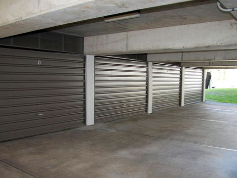 Breakers 8 Main Beach Location! - Darwin Holiday 5