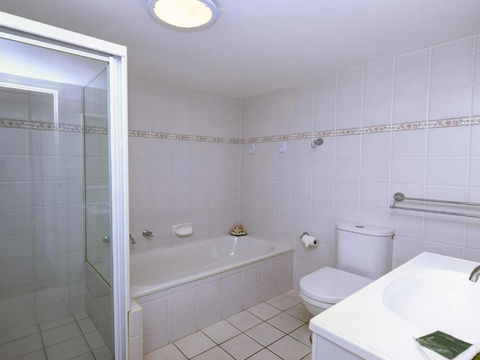 Ebbtide 3 On Main Beach! - Darwin Holiday 5