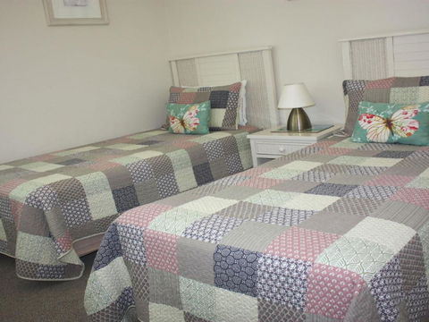 Twin Pines 401 CBD Location - Darwin Holiday 3