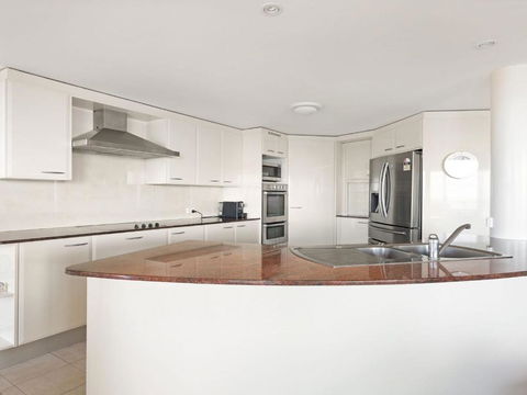 Le Point 702 Luxury & Views! - Darwin Holiday 4