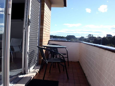 Crystal Waters 6 CBD Location - Darwin Holiday 2