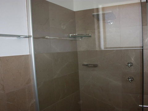 Crystal Waters 6 CBD Location - Darwin Holiday 5