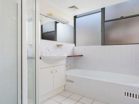 Parkside Marina 1 CBD Location - Darwin Holiday 6