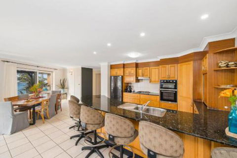 North View Waterfront Home Private Jetty - Darwin Holiday 5