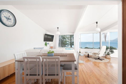 Sand Beach House Breathtaking View & Amazing Position Directly Opposite The Beach! - Darwin Holiday 5