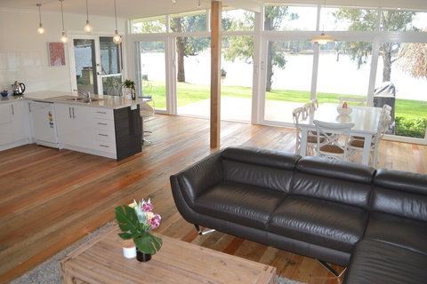 Bundalong Waterfront 28 Graham Ave Bundalong - Darwin Holiday 4