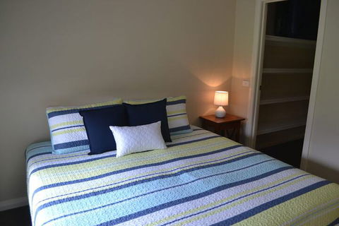 Waterview - 2 Doc Crt - Darwin Holiday 5