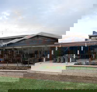 Lake House 61 Mulwala - Darwin Holiday