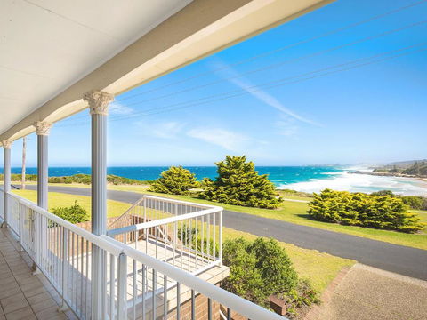 120 Ocean Parade Dalmeny - Darwin Holiday 4