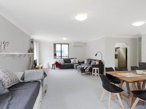 37 Mort Avenue - Darwin Holiday 6