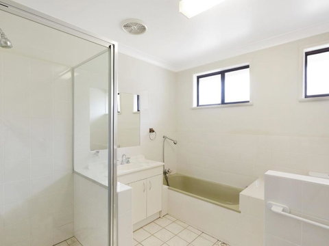 37 Mort Avenue - Darwin Holiday 3