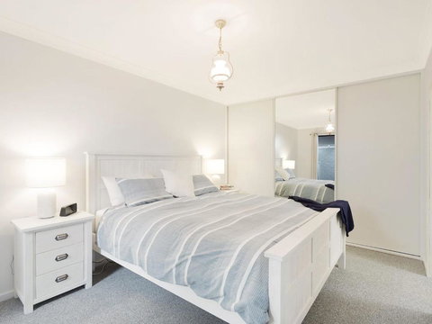 37 Mort Avenue - Darwin Holiday 4