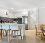 Karinya at Little Beach Downstairs - Darwin Holiday