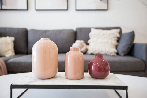 Executive Luxury Apt With Parking Next To Station - Darwin Holiday 6