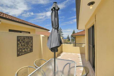 Seychells Toowoon Bay - Darwin Holiday 2