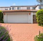 Villa Provence Coffs Harbour - Darwin Holiday