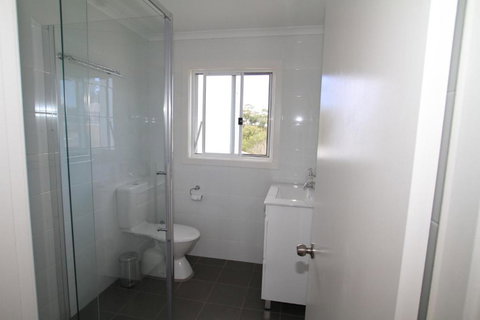 Bright & Breezy - Darwin Holiday 2