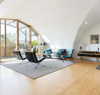 The Nissen - Darwin Holiday