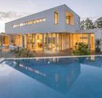 Cinque - Darwin Holiday