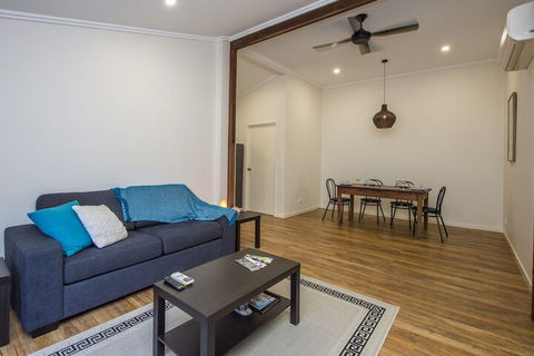 Sail Rock Apartment 1 - Darwin Holiday 4