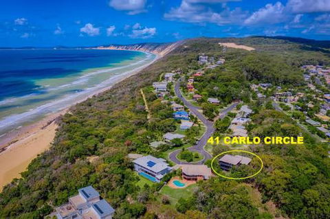 41 Carlo Circle Rainbow Beach Huge Beach House With Room For Everyone - Darwin Holiday 2