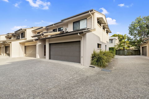 Lotus Retreat - Darwin Holiday 0