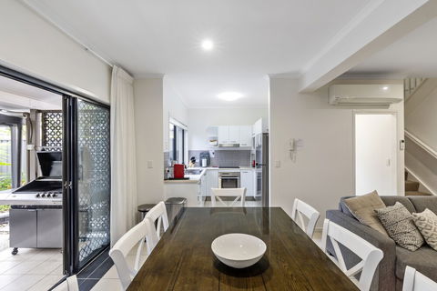 Lotus Retreat - Darwin Holiday 5